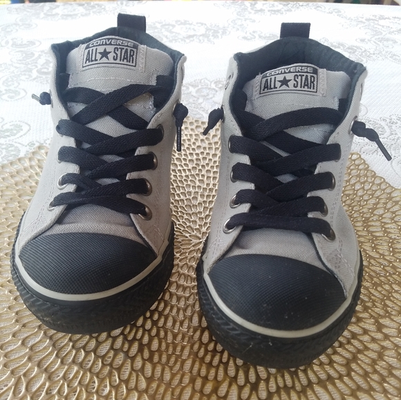 grey converse boys
